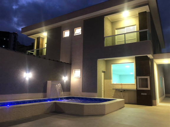 Imagem Casa com 3 Quartos à Venda, 135 m² em Tupi - Praia Grande
