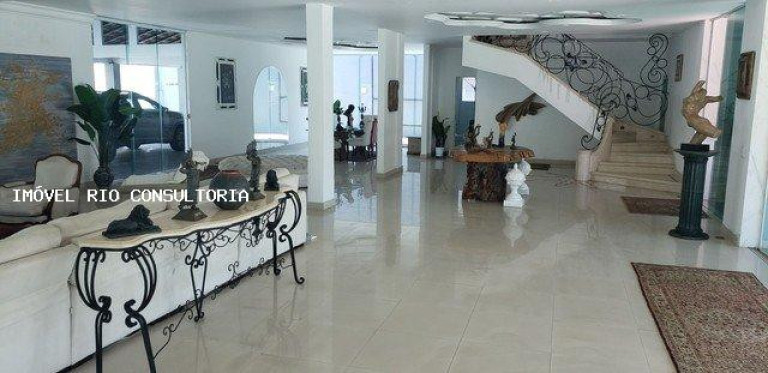 Imagem Casa com 5 Quartos à Venda, 763 m² em Rio De Janeiro Imagem Casa com 5 Quartos à Venda, 763 m² em Rio De Janeiro