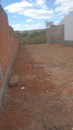Terreno à Venda, 272 m² em Planalto - Montes Claros