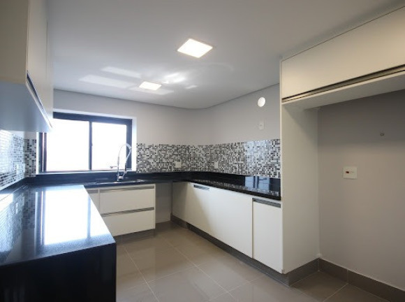 Imagem Imóvel com 3 Quartos à Venda, 285 m² em Higienópolis - São Paulo Imagem Imóvel com 3 Quartos à Venda, 285 m² em Higienópolis - São Paulo