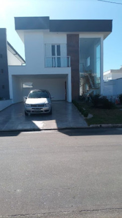 Imagem Sobrado com 4 Quartos à Venda, 198 m² em Santa Júlia - Itanhaém