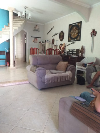 Imagem Casa com 4 Quartos à Venda, 170 m² em Jardim Excelsior - Cabo Frio Imagem Casa com 4 Quartos à Venda, 170 m² em Jardim Excelsior - Cabo Frio