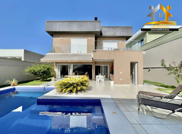 Casa de Condomínio com 4 Quartos à Venda, 315 m² em Granja Viana - Cotia