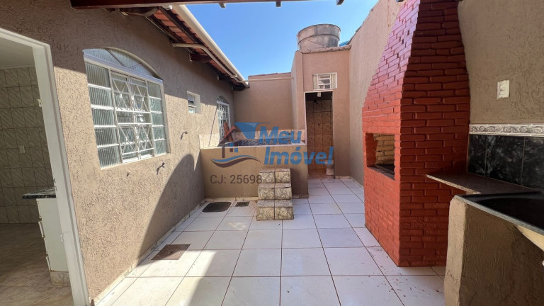 Imagem Casa com 3 Quartos à Venda, 112 m² em Recanto Das Emas - Brasília Imagem Casa com 3 Quartos à Venda, 112 m² em Recanto Das Emas - Brasília
