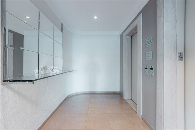 Imagem Imóvel com 4 Quartos à Venda, em Chácara Klabin - São Paulo Imagem Imóvel com 4 Quartos à Venda, em Chácara Klabin - São Paulo