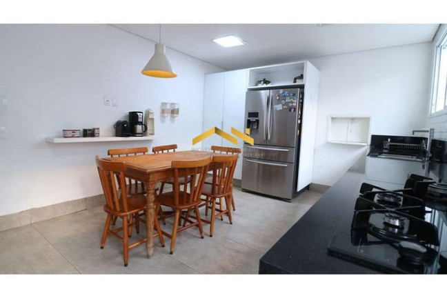 Imagem Casa com 4 Quartos à Venda, 350 m² em Vila Madalena - São Paulo Imagem Casa com 4 Quartos à Venda, 350 m² em Vila Madalena - São Paulo