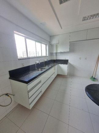 Imagem Apartamento com 3 Quartos à Venda, 154 m² em Lagoa Nova - Natal