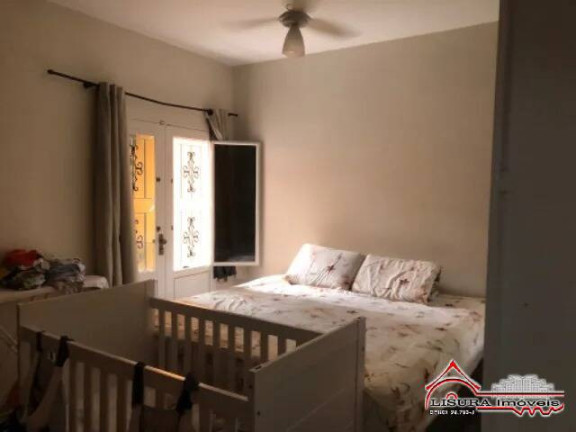Imagem Casa com 3 Quartos para Alugar,  em Centro - Jacareí