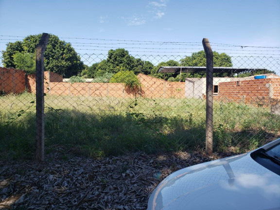 Imagem Terreno à Venda, 702 m² em Cuiabá Imagem Terreno à Venda, 702 m² em Cuiabá
