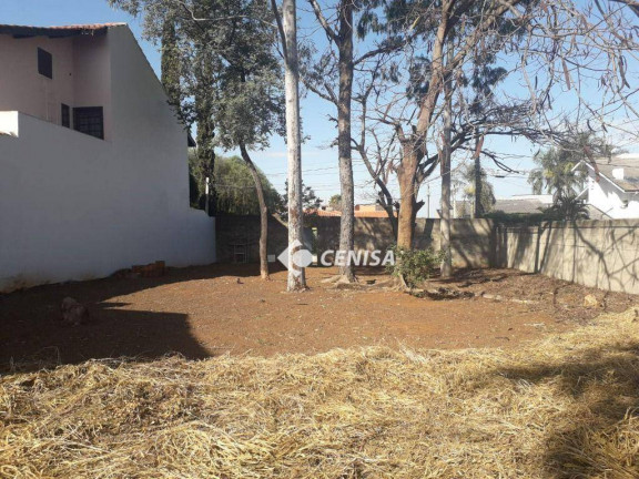Terreno à Venda, 450 m² em Vila Suíça - Indaiatuba