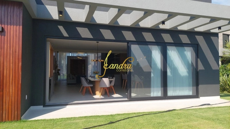 Imagem Casa de Condomínio com 4 Quartos à Venda, 252 m² em Remanso - Xangri-la
