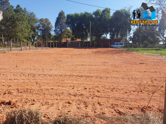 Terreno à Venda, 800 m² em Bairro Santa Rosa - São Pedro