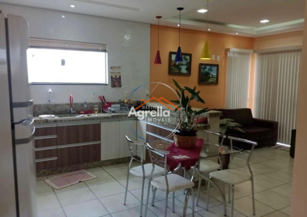 Imóvel com 2 Quartos à Venda, 68 m² em Parque Guainco - Mogi Guaçu