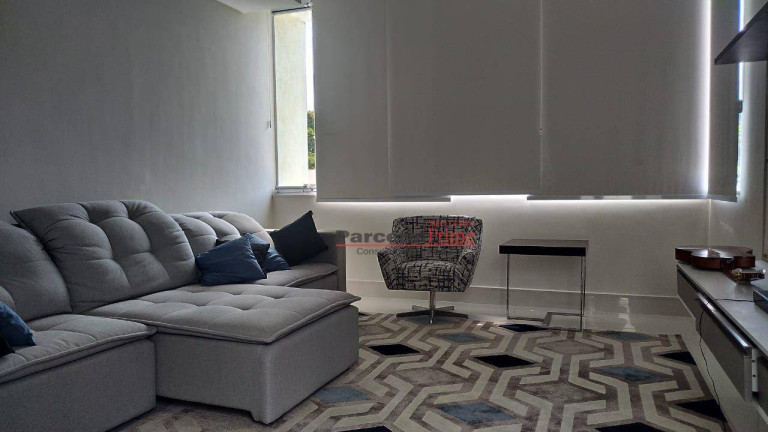 Imagem Casa com 5 Quartos à Venda, 553 m² em Riviera Módulo 18 - Bertioga Imagem Casa com 5 Quartos à Venda, 553 m² em Riviera Módulo 18 - Bertioga