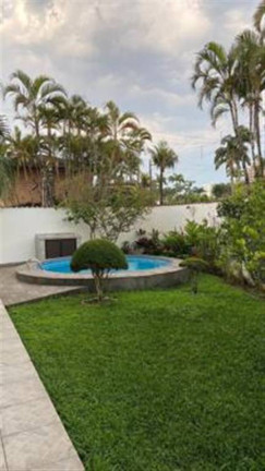 Imagem Casa com 3 Quartos à Venda, 332 m² em Flórida - Praia Grande Imagem Casa com 3 Quartos à Venda, 332 m² em Flórida - Praia Grande