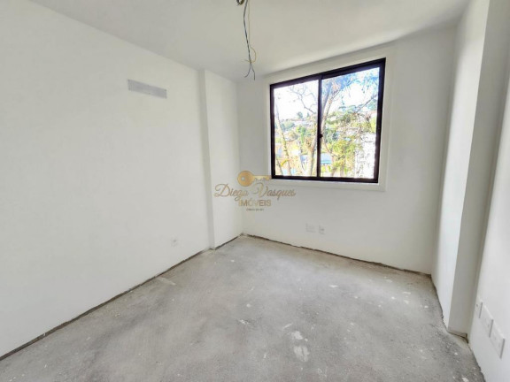 Imagem Apartamento com 3 Quartos à Venda, 89 m² em Agriões - Teresópolis Imagem Apartamento com 3 Quartos à Venda, 89 m² em Agriões - Teresópolis