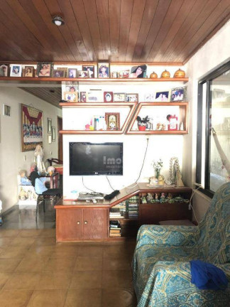 Imagem Casa com 6 Quartos à Venda, 348 m² em Fátima - Fortaleza Imagem Casa com 6 Quartos à Venda, 348 m² em Fátima - Fortaleza