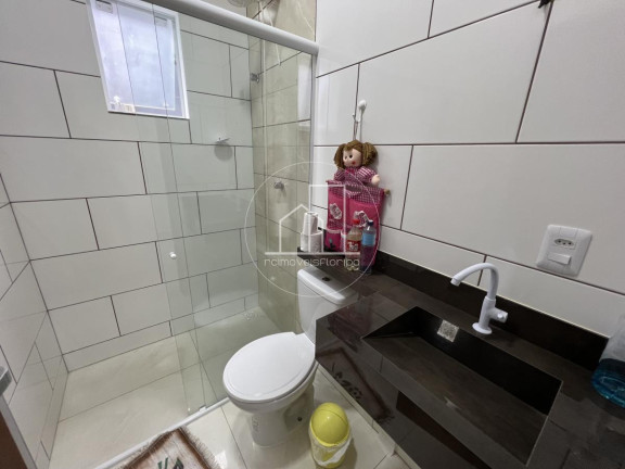 Imagem Casa com 2 Quartos à Venda, 119 m² em São João Do Rio Vermelho - Florianópolis Imagem Casa com 2 Quartos à Venda, 119 m² em São João Do Rio Vermelho - Florianópolis