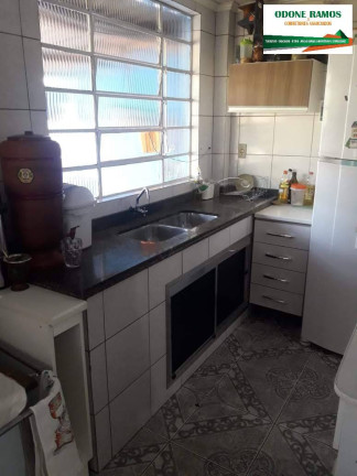 Imagem Casa com 2 Quartos à Venda, 90 m² em Canoas