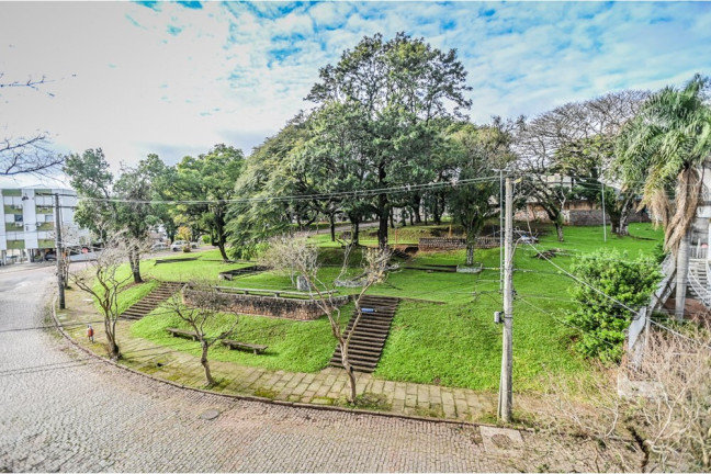 Imagem Imóvel com 2 Quartos à Venda, em Teresópolis - Porto Alegre Imagem Imóvel com 2 Quartos à Venda, em Teresópolis - Porto Alegre