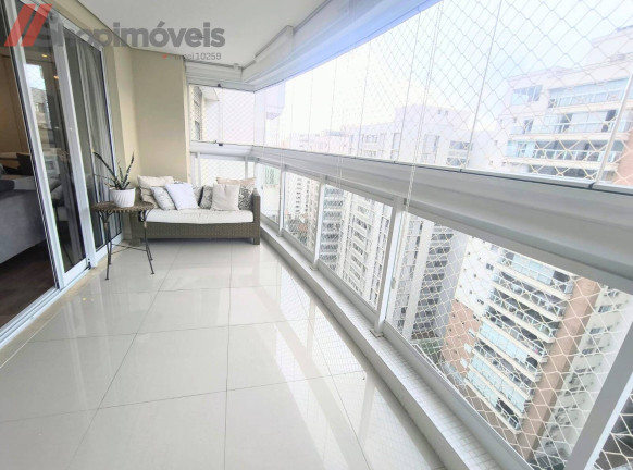Apartamento com 3 Quartos para Alugar, 140 m² em Paraíso - São Paulo