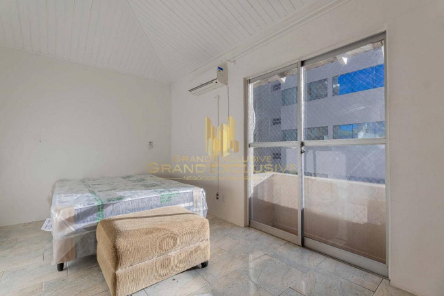 Imagem Apartamento com 4 Quartos à Venda, 215 m² em Centro - Balneário Camboriú Imagem Apartamento com 4 Quartos à Venda, 215 m² em Centro - Balneário Camboriú