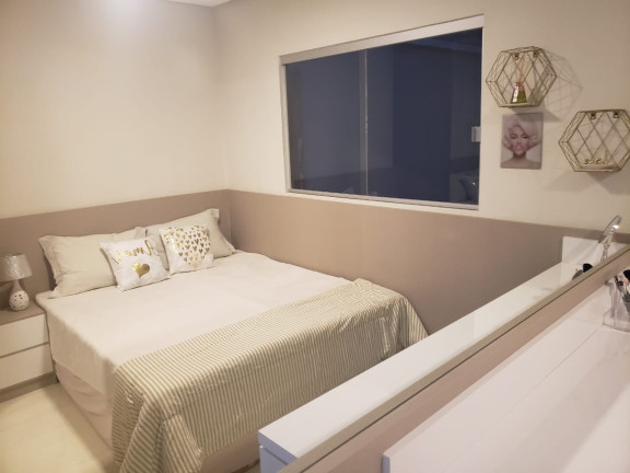 Imagem Imóvel com 2 Quartos à Venda, 44 m² em Residencial Florais Do Planalto - Valparaíso De Goiás