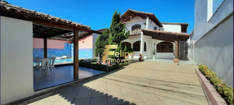 Casa com 5 Quartos à Venda, 258 m² em Mata Da Praia - Vitória