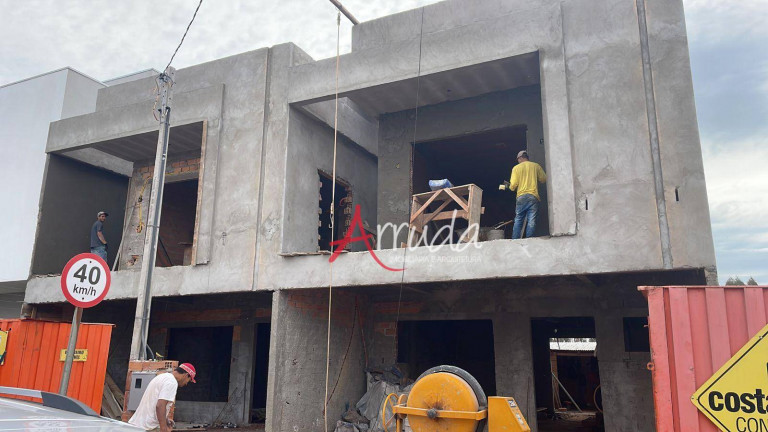 Sobrado com 3 Quartos à Venda, 150 m² em Cancelli - Cascavel