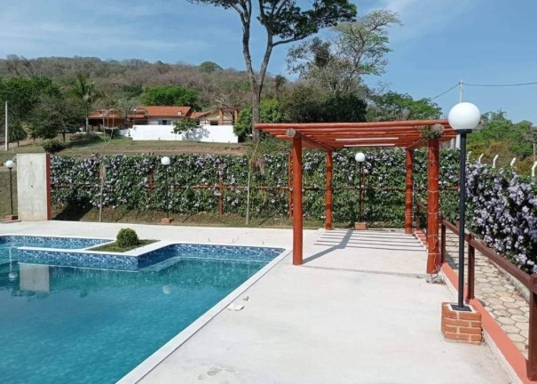 Imagem Chácara com 4 Quartos à Venda, 1.274 m² em Morro - Capela Do Alto Imagem Chácara com 4 Quartos à Venda, 1.274 m² em Morro - Capela Do Alto
