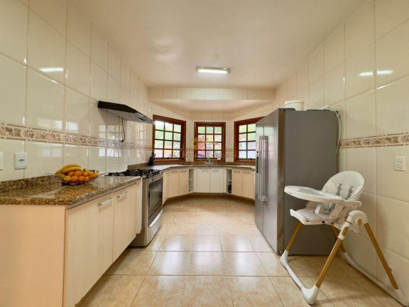 Imagem Casa com 4 Quartos à Venda, 405 m² em Albuquerque - Teresópolis Imagem Casa com 4 Quartos à Venda, 405 m² em Albuquerque - Teresópolis