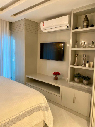 Imagem Apartamento com 3 Quartos à Venda, 186 m² em Centro - Balneário Camboriú Imagem Apartamento com 3 Quartos à Venda, 186 m² em Centro - Balneário Camboriú