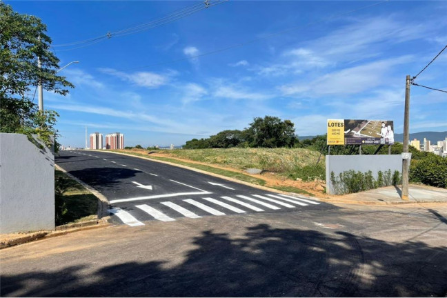 Imagem Terreno à Venda, em Vila Aparecida - Jundiaí Imagem Terreno à Venda, em Vila Aparecida - Jundiaí
