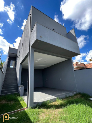 Imagem Casa com 2 Quartos à Venda,  em Residencial Estoril - Taubaté