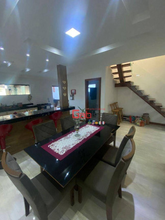 Casa com 3 Quartos à Venda, 160 m² em Portinho - Cabo Frio