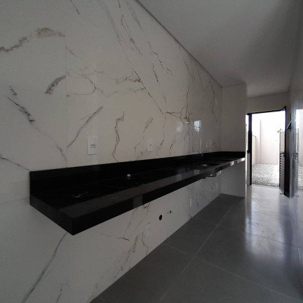 Imagem Apartamento com 3 Quartos à Venda, 94 m² em Itacolomi - Balneário Piçarras Imagem Apartamento com 3 Quartos à Venda, 94 m² em Itacolomi - Balneário Piçarras