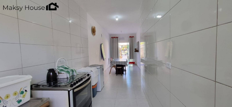 Imagem Casa com 2 Quartos à Venda,  em Bal. Nereidas - Guaratuba