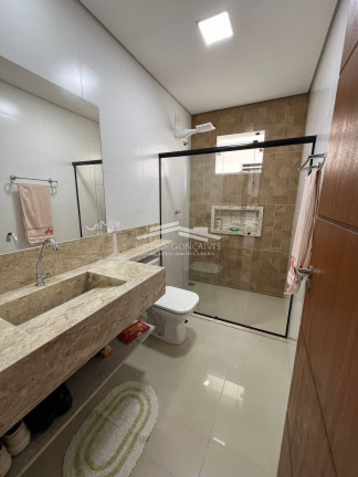 Imagem Apartamento com 2 Quartos à Venda, 70 m² em Centro - Porto Seguro
