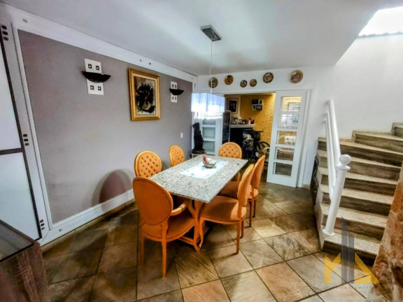 Imagem Casa com 3 Quartos à Venda, 177 m² em Jardim Das Américas - Curitiba Imagem Casa com 3 Quartos à Venda, 177 m² em Jardim Das Américas - Curitiba