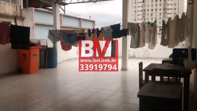 Imagem Casa com 2 Quartos à Venda, 120 m² em Irajá - Rio De Janeiro Imagem Casa com 2 Quartos à Venda, 120 m² em Irajá - Rio De Janeiro