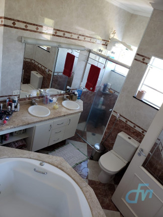 Imagem Casa com 4 Quartos à Venda, 330 m² em Parque Residencial Itapeti - Mogi Das Cruzes