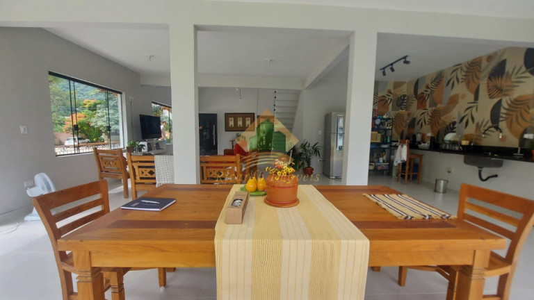 Imagem Casa de Condomínio com 4 Quartos à Venda, 250 m² em Horto Florestal - Ubatuba Imagem Casa de Condomínio com 4 Quartos à Venda, 250 m² em Horto Florestal - Ubatuba