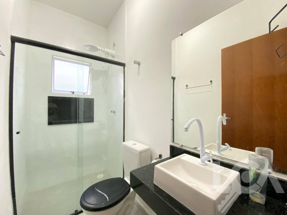 Imagem Sobrado com 2 Quartos à Venda, 62 m² em Jardim Golfinhos - Caraguatatuba Imagem Sobrado com 2 Quartos à Venda, 62 m² em Jardim Golfinhos - Caraguatatuba