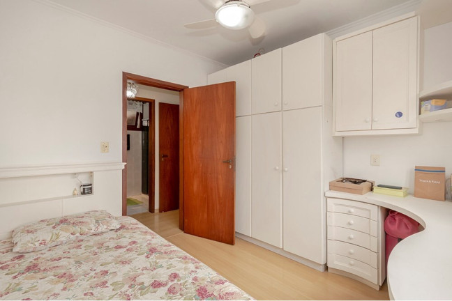 Imagem Cobertura com 3 Quartos à Venda, 198 m² em Jardim Lindóia - Porto Alegre