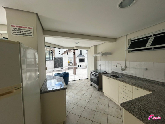 Imagem Apartamento com 4 Quartos à Venda, 143 m² em Centro - Florianópolis Imagem Apartamento com 4 Quartos à Venda, 143 m² em Centro - Florianópolis