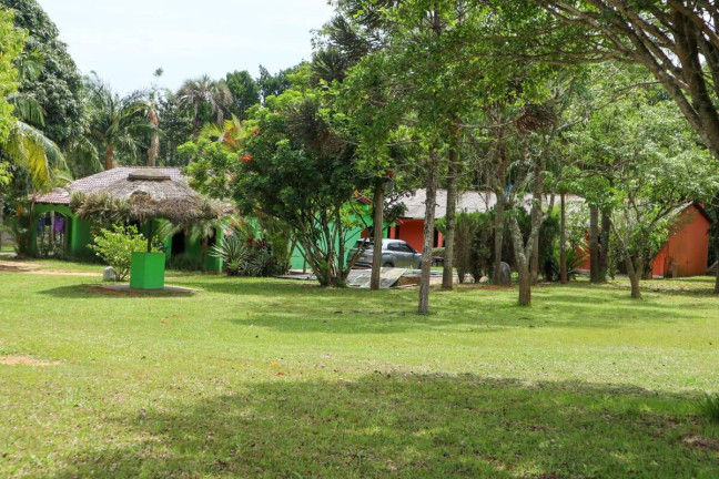 Casa com 4 Quartos à Venda, 4.672 m² em águas Claras - Viamão