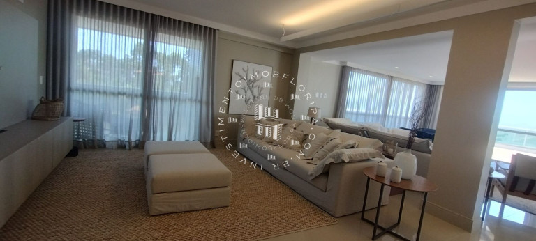 Cobertura com 4 Quartos à Venda, 501 m² em Canasvieiras - Florianópolis