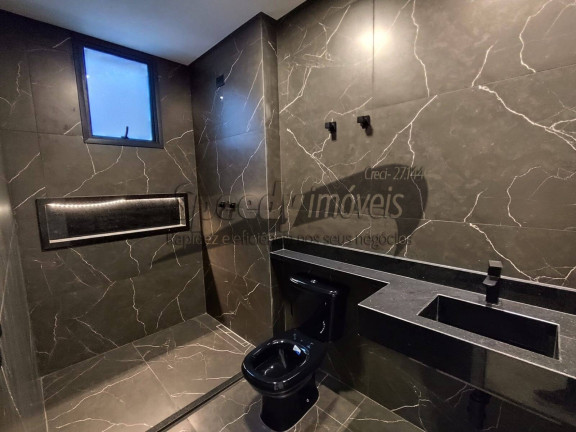 Imagem Casa com 3 Quartos à Venda, 280 m² em Embaré - Santos Imagem Casa com 3 Quartos à Venda, 280 m² em Embaré - Santos