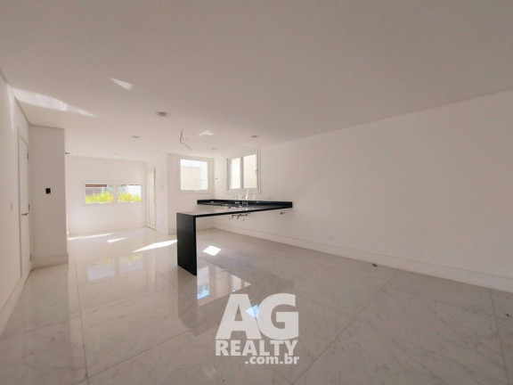 Casa de Condomínio com 4 Quartos à Venda, 525 m² em Granja Julieta - São Paulo