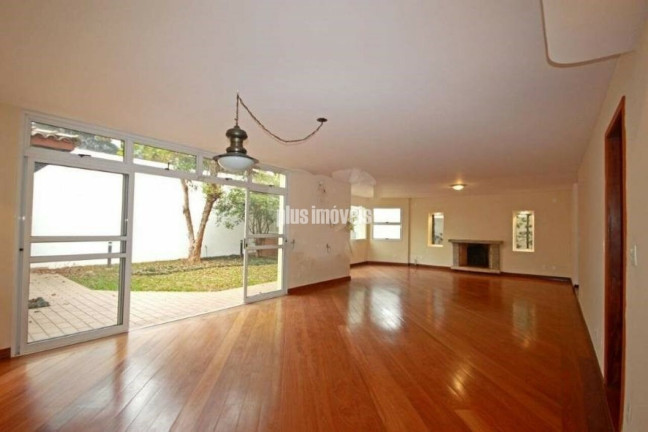 Imagem Casa com 3 Quartos à Venda, 340 m² em Alto De Pinheiros - São Paulo Imagem Casa com 3 Quartos à Venda, 340 m² em Alto De Pinheiros - São Paulo